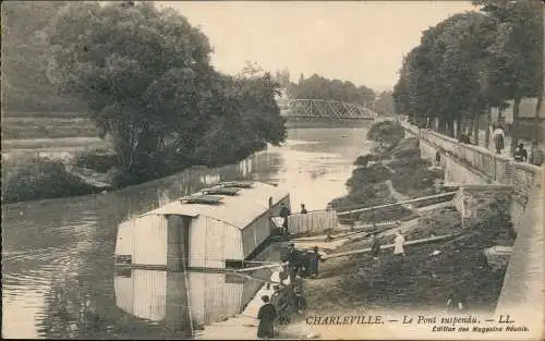 Charleville-Mézières   Le Pont suspendu. Flußbadeanstalt 1914  France  Feldpost