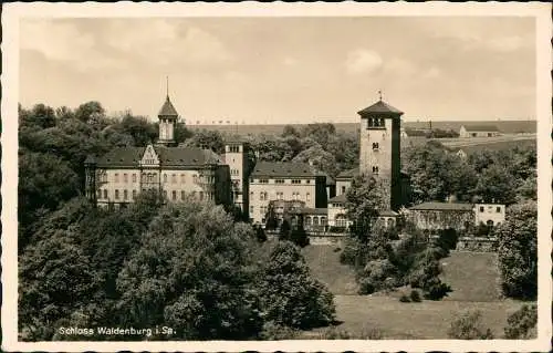 Ansichtskarte Waldenburg (Sachsen) Schloss (Sanatorium) 1932