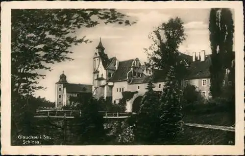 Ansichtskarte Glauchau Schloss, Seitenansicht 1942  gel. Feldpoststempel WK2