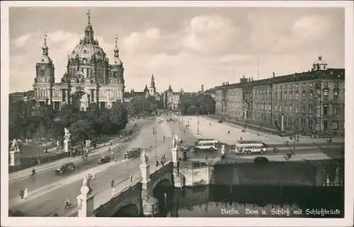 Ansichtskarte Mitte-Berlin Dom u. Schloß - Straßenpartie 1940