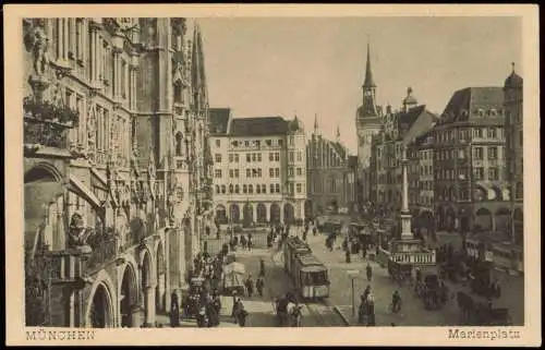 Ansichtskarte München Tram Straßenbahn passiert den Marienplatz 1920