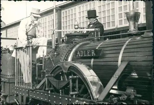 Verkehr KFZ Eisenbahn Zug Lokomotive Adler historienfahrt 1972 Foto