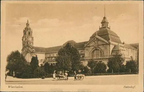 Ansichtskarte Wiesbaden Hauptbahnhof Karren 1925