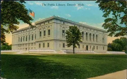 Postcard Detroit The Public Library 1922  Michigan USA