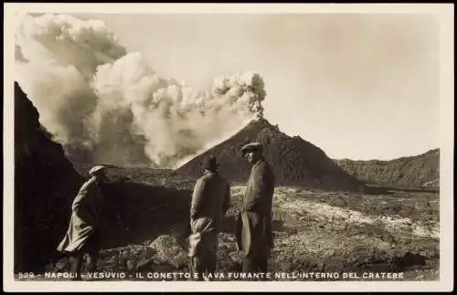 Neapel Napoli NAPOLI VESUVIO  LAVA FUMANTE CRATERE Vulkan-Krater 1940