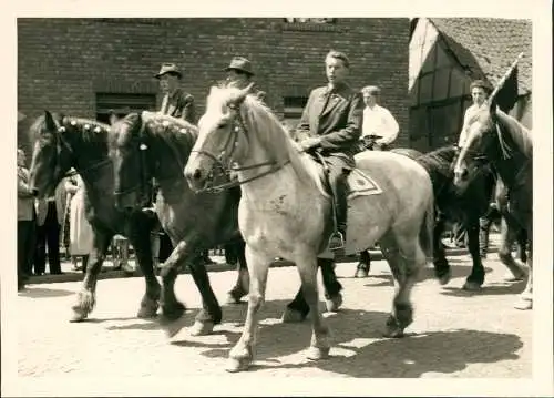 Foto Köln Festumzug Reiter 1962 Foto