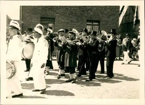 Foto Köln Festumzug Musikanten Kapelle 1956 Foto