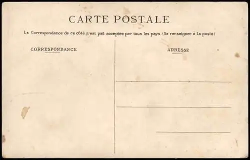 CPA Calais Le Nouveau Théâtre. Kutsche Kiosk 1911