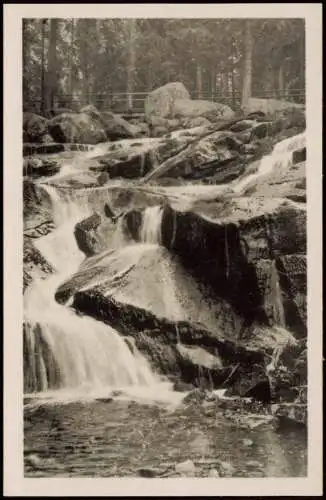 Ansichtskarte Wernigerode Steinerne Renne, Felsen, Wasserfall im Harz 1953