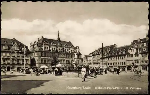 Naumburg (Saale) Wilhelm-Pieck-Platz mit Rathaus zur DDR-Zeit 1959