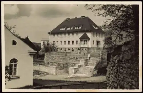 Foto Freyburg (Unstrut) Partie an der Bezirksschule 1950 Privatfoto