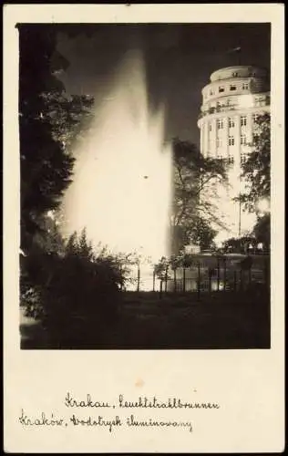 Postcard Krakau Kraków Leuchtstrahlbrunnen bei Nacht 1940