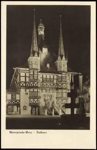 Ansichtskarte Wernigerode Rathaus bei Nacht 1956