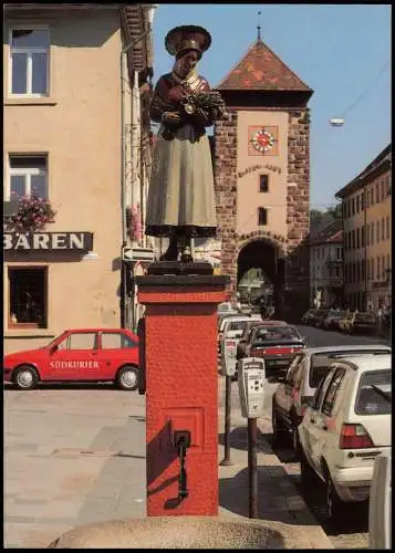 Villingen Schwenningen Partie am Trachtenbrunnen, div. Autos u.a. Golf 1980