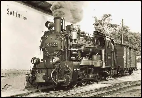 DDR Foto-/Sammelkarte Dampflokomotive am Bahnhof Sellin Rugen 1970