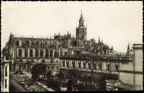 Postales Sevilla Catedral Vista general Cathédrale Vue générale 1950