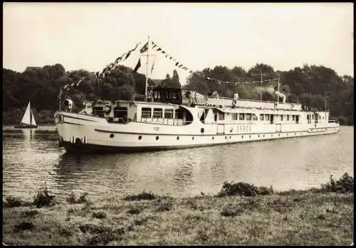 Ansichtskarte Berlin Weiße Flotte Touristenkabinenschiff Schiff MS Spree 1977