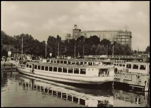 Ansichtskarte Treptow-Berlin Weiße Flotte mit EAW Schiffe 1965