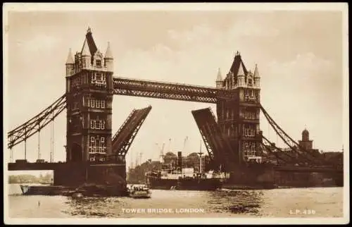 Postcard London Tower Bridge 1937  Air Mail Mischfrankatur