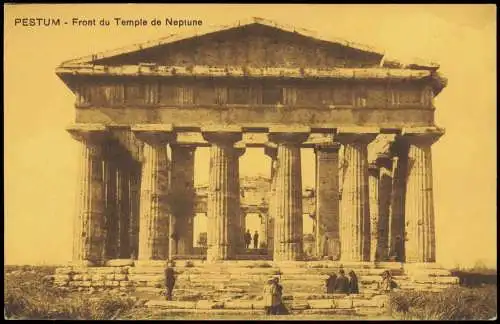 Cartoline Paestum Pestum Front du Temple de Neptune (Neptun-Tempel) 1910