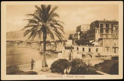 Cartoline Sorrent (Kampanien) Sorrento Partie am Hotel Vittoria 1910