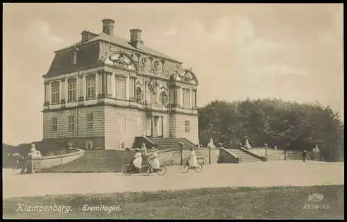 Postcard Klampenborg Eremitagen Mädchen auf Fahrrad - Fotokarte 1925