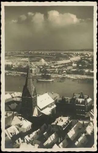 Ansichtskarte Flensburg Kirche Hafen Fernblick ins Land im Winter 1934