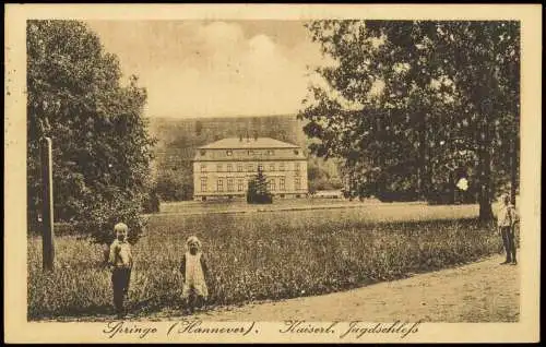 Ansichtskarte Springe Kinder vor dem Jagdschloß 1921  b. Hannover