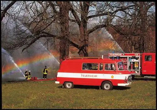 Barkas B 1000 Kleinlöschwagen vor Löschfahrzeug Feuerwehr 2007