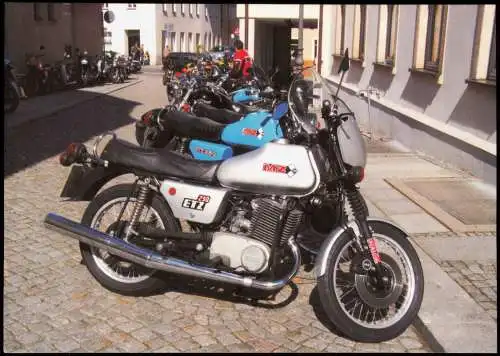 Ansichtskarte  Verkehr KFZ Motorrad MZ ETZ 250 "de Luxe" Zschopau 2009