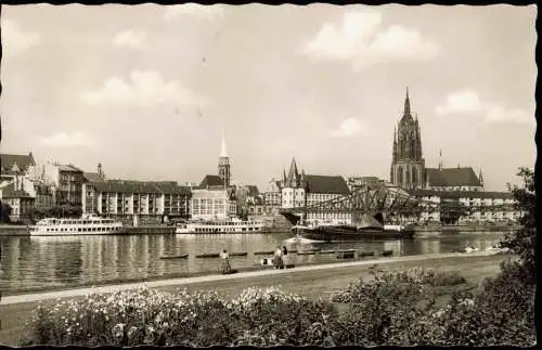 Frankfurt am Main Stadtteilansicht, Main Partie mit Schiffen 1959