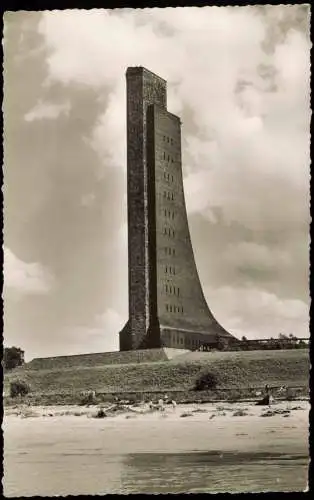 Ansichtskarte Laboe Marinedenkmal vom Meer gesehen 1963