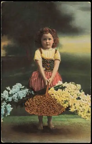 Kinder Künstlerkarte Mädchen mit Blumenkorb GOLD 1915 Goldrand