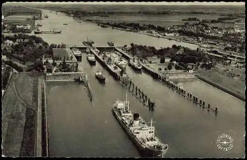 Brunsbüttel Brunsbüttelkoog Luftbild Schleusen mit   Nord-Ostsee-Kanal 1964