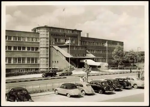 Fuhlsbüttel-Hamburg Flughafen Parkplatz VW Käfer Fotokarte 1954