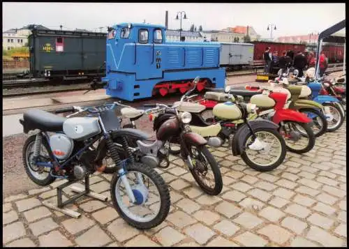 Ansichtskarte  Verkehr KFZ Motorrad Schwalbe MZ ua Radebeul Ost 2014