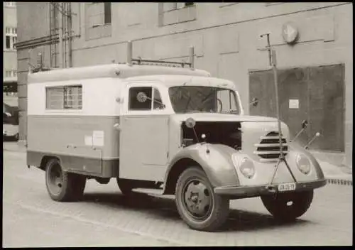 KFZ LKW Lastkraftwagen Robur Garant 30 k Kofferwagen Budapest 1970/2008