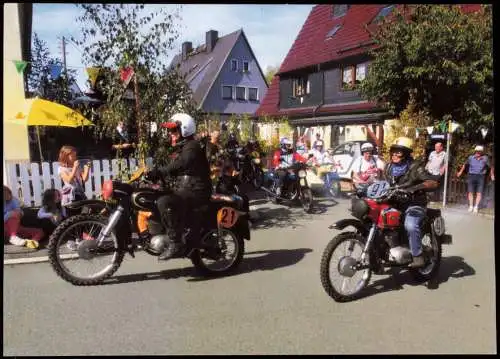 Ansichtskarte  Verkehr KFZ Motorrad MZ ES 250 G MZ-Siedlung Zschopau 2019