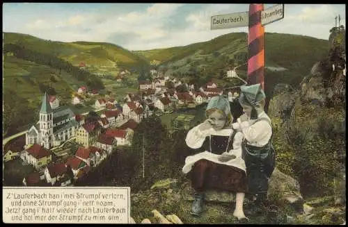 Lauterbach (Schwarzwald) Stadt Junge und Mädchen vor Wegweiser 1935