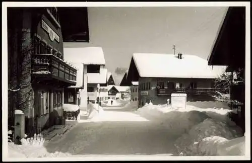 Ansichtskarte Eisenärzt-Siegsdorf Straßenpartie im Winter 1961