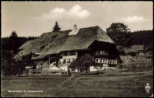 .Baden-Württemberg Schwarzwaldhaus Bauernhaus im Schwarzwald 1957