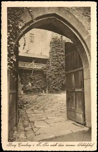 Kronberg / Cronberg (Taunus) Taunus Tor nach dem inneren Schlosshof 1922