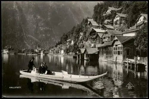 Ansichtskarte Hallstatt Stadt und Männer im Boot - Fotokarte 1925