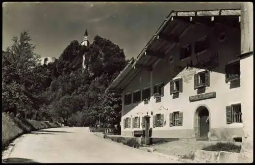 Karlstein-Bad Reichenhall Straßenpartie am Gasthaus - Fotokarte 1958