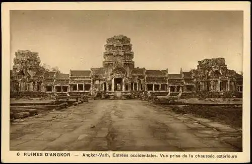 Siem Reap Angkor Wat អង្គរវត្ Entrees occidentales 1926