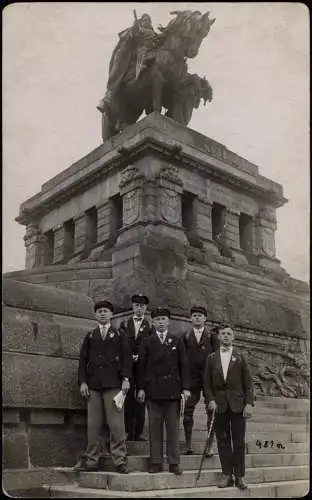 Ansichtskarte Koblenz Deutsches Eck - Studenten 1928 Privatfoto