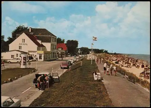 Ansichtskarte Schönberg (Holstein) Strand KUR-HOTEL Autos 1968