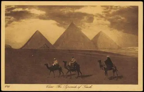 Kairo القاهرة Cairo The Pyramids Gizeh Pyramiden, Einheimische auf Kamelen 1910