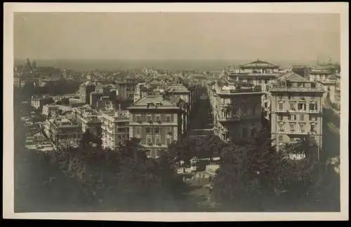 Cartoline Genua Genova (Zena) GENOVA Panorama da Piazza Manin 1920