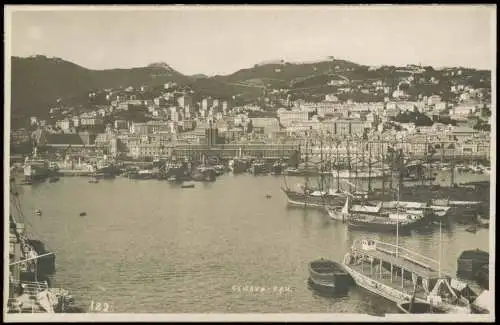 Genua Genova (Zena) Panorama-Ansicht Porto Hafen mit Segelschiffen 1920